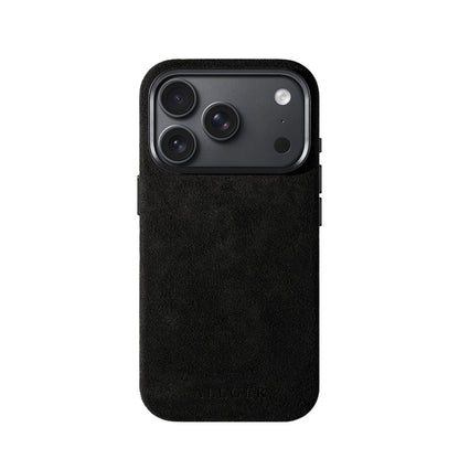 Allgèr set iPhone 18 Pro zwart: Alcantara telefoonhoesje + MagSafe wallet — hoesje op de iPhone