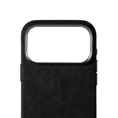 Allgèr Alcantara phone case iPhone 18 Pro Max black — detail of the Alcantara near the camera